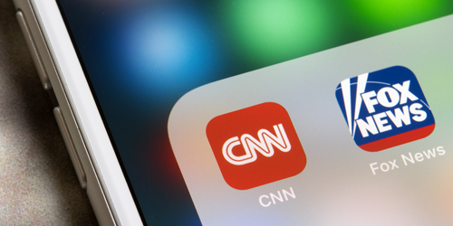 Media Competition Drives Complex Social Dynamics disp image