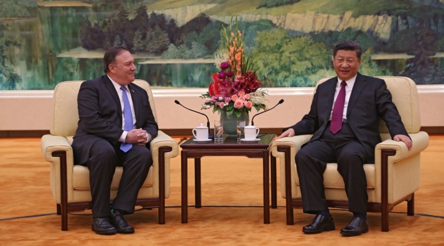 Secretary of State Mike Pompeo meets with Chinese President Xi Jinping in 2018.