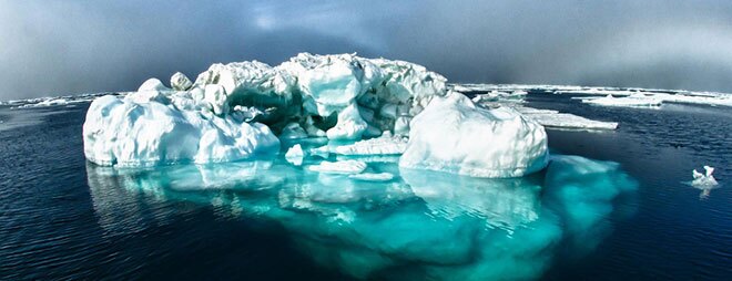 Underwater Microphones Eavesdrop On Icebergs lead image