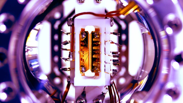 Ion trap of a quantum computer