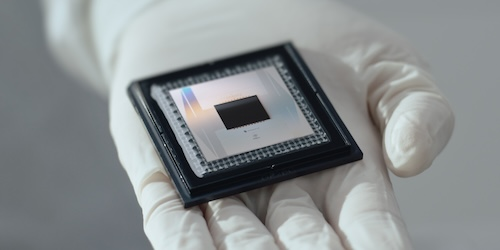 Cracking the Challenge of Quantum Error Correction disp image