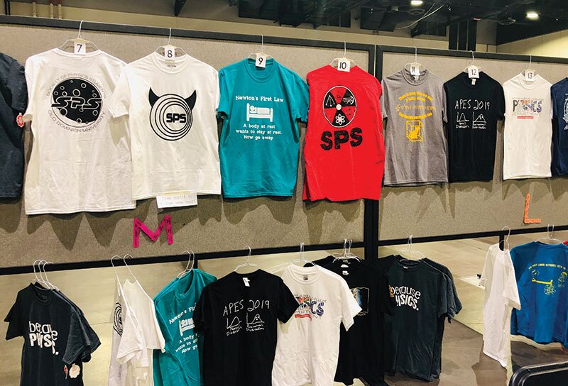 special-feature-tshirts-winter2020-web.jpg