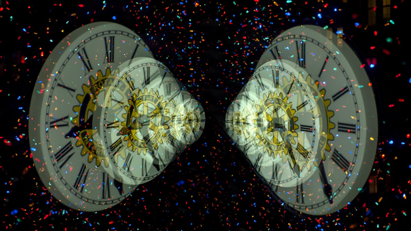 Proposed Time Machine Could Also Clone Objects - AIP.ORG