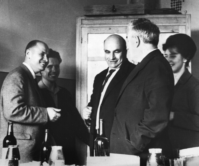 Talib Roshka Who was Irina Zaslavskaya? - AIP.ORG