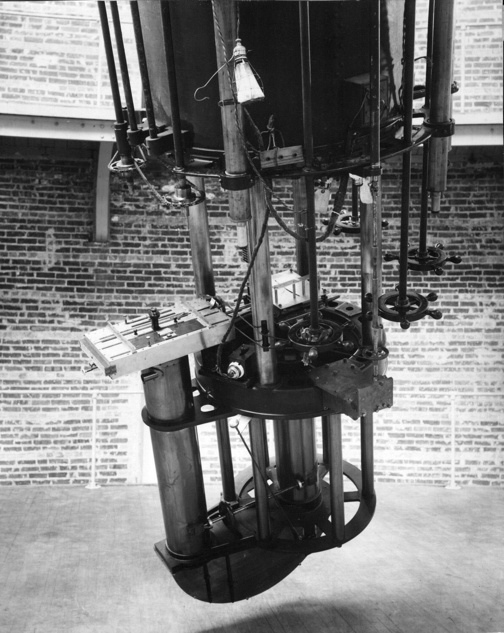 Here Comes the Sun: Historical Instruments for Solar Observation - AIP.ORG