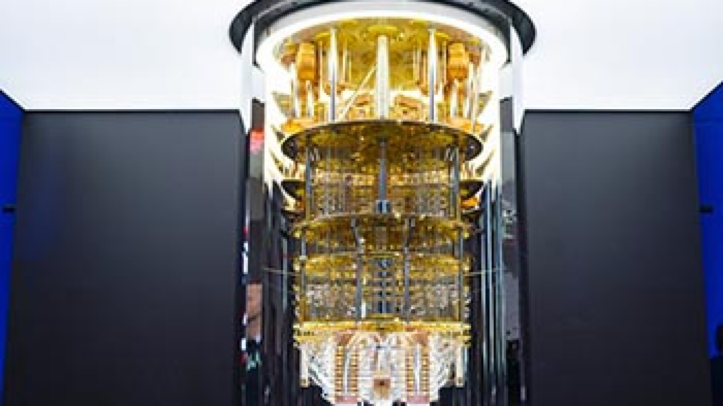 Full Quantum Computer Withoug Shell What's under the hood of a quantum computer? - Physics Today