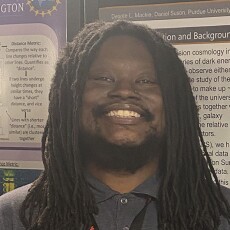 Deonte_Laron_Mackie_tut_2025_scholar.jpg