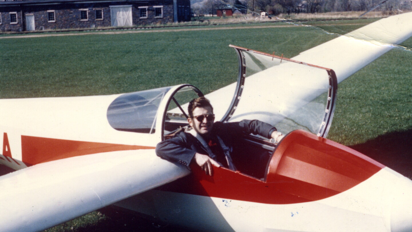 Itโs a bird, itโs a plane, itโs learn-to-fly month! Itโs a bird, itโs a plane, itโs learn-to-fly month!