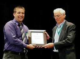 connworlds-congress-awards-green-daniel-256x190.jpg